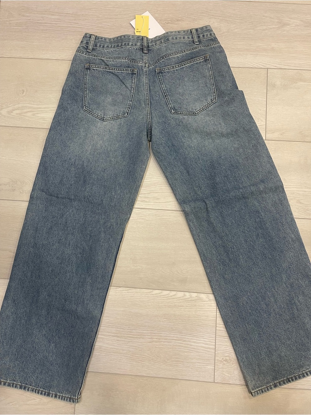 Shopevelyn Signature 8 Gray Wide-Leg Jeans with Stud Accents - Picture 8 of 9